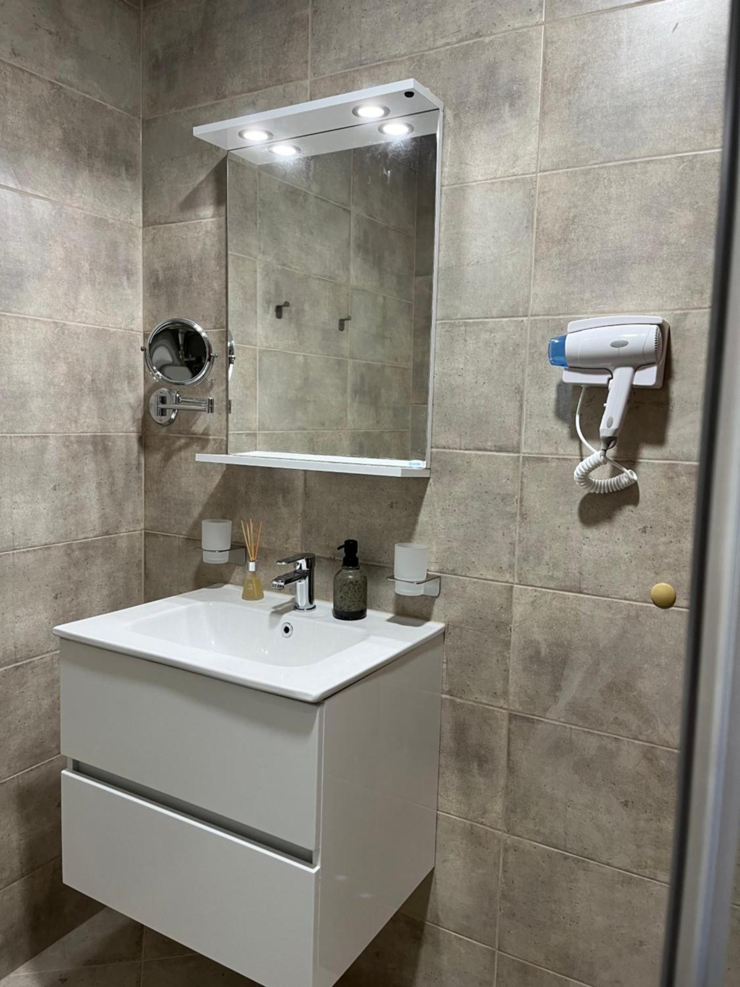 Golf Coast Boutique Studio With Sea View توبولا المظهر الخارجي الصورة