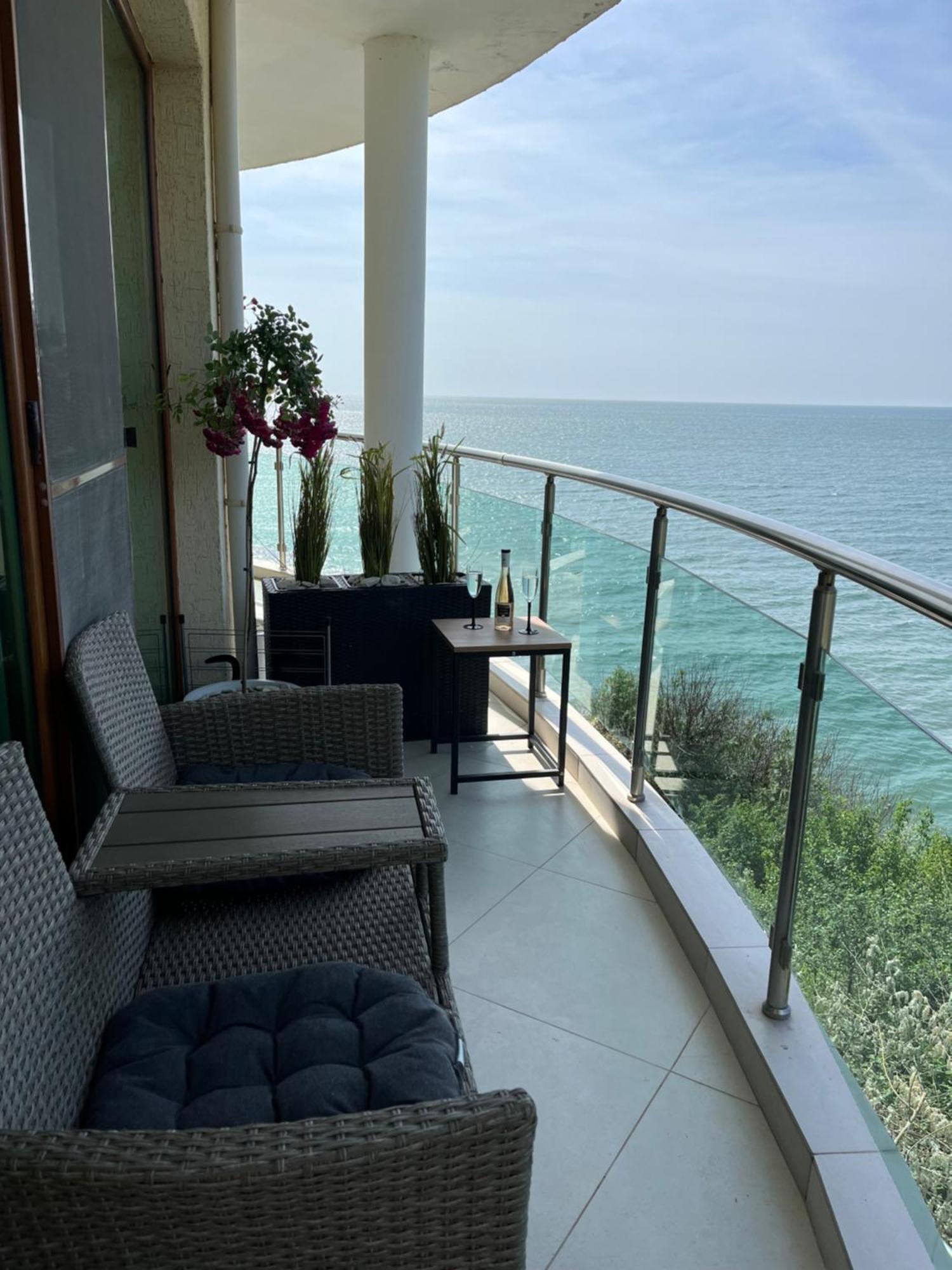 Golf Coast Boutique Studio With Sea View توبولا المظهر الخارجي الصورة